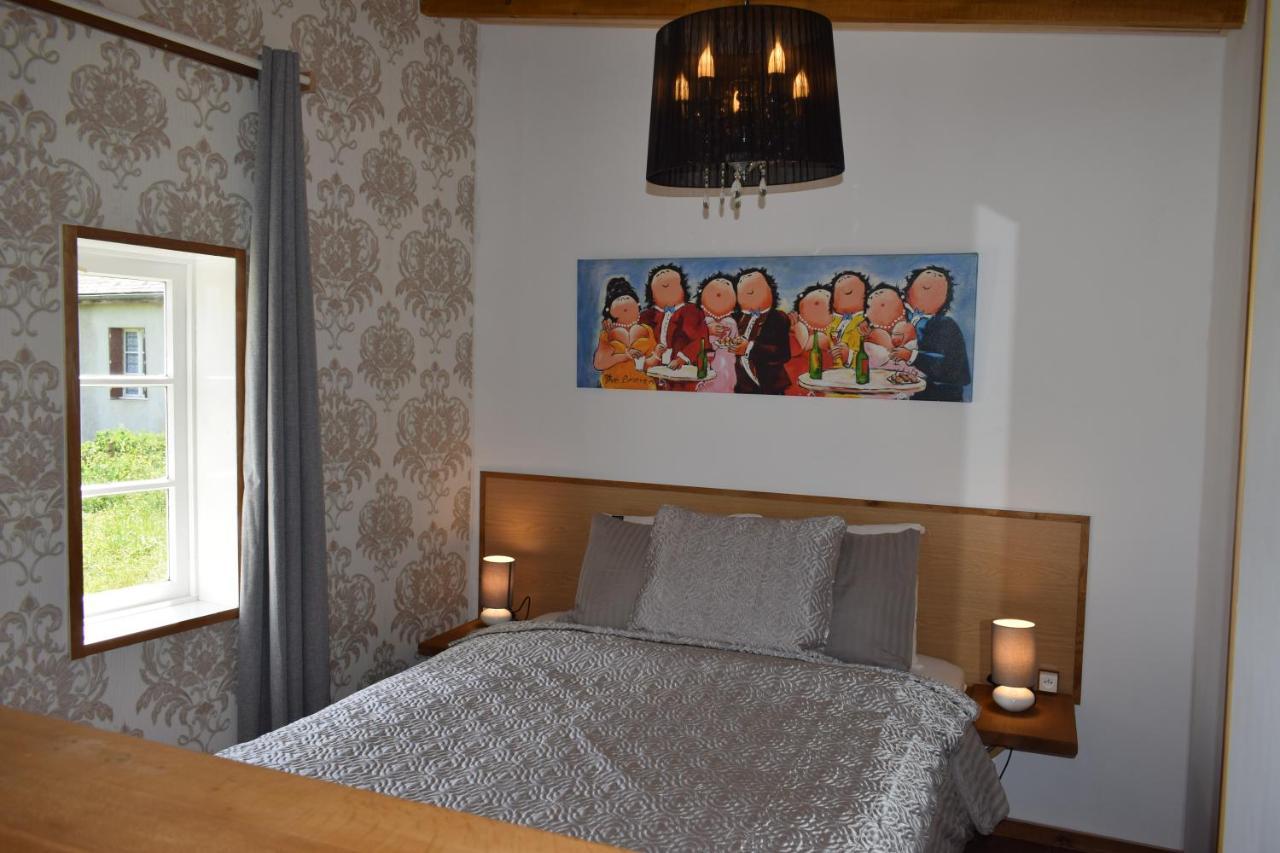 Le Chene D'Or Bed and Breakfast Marcheseuil Eksteriør billede