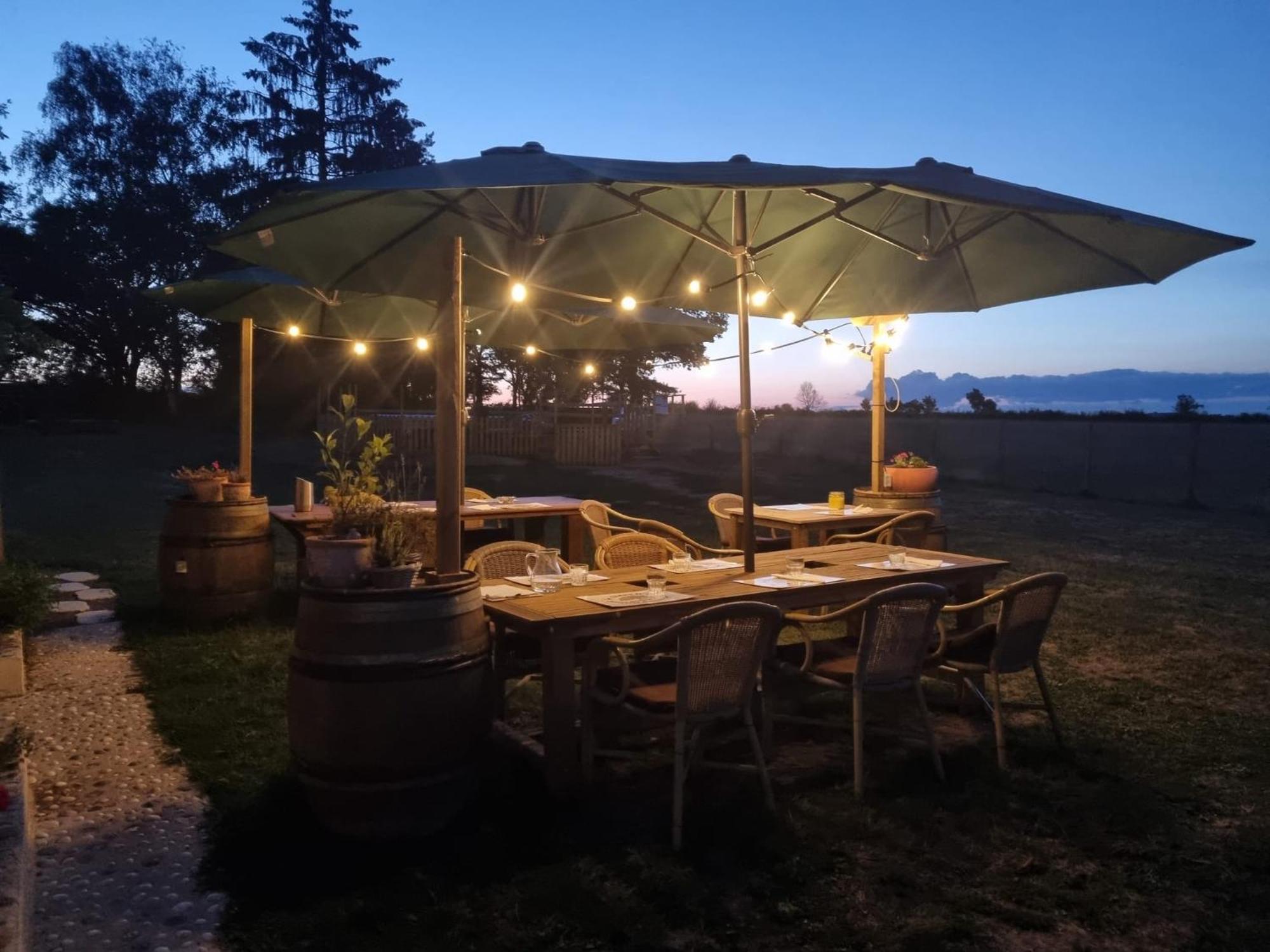 Le Chene D'Or Bed and Breakfast Marcheseuil Eksteriør billede